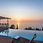 Sea View 2 וילה